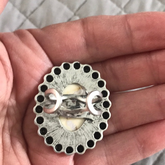 CHUNKY RING NEW - Picture 5 of 5